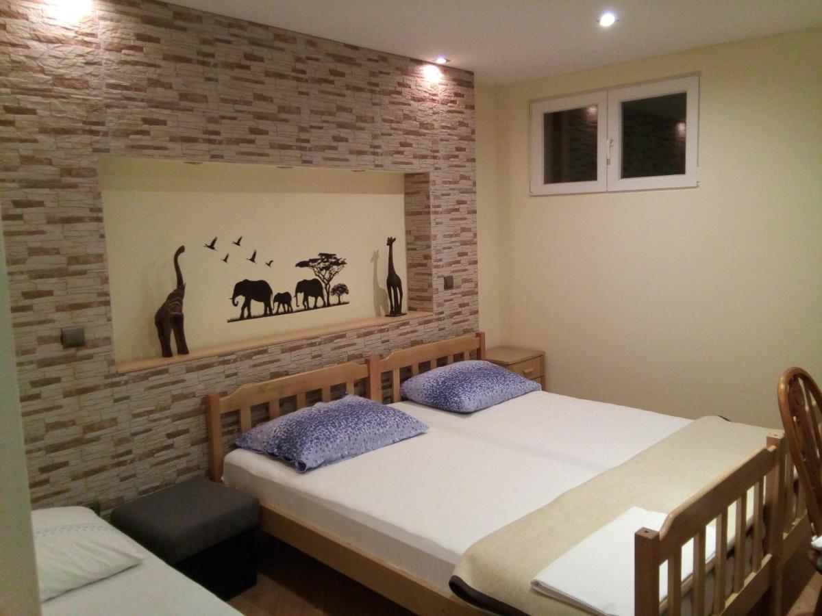 Anka Bol West Side Apartments Luaran gambar