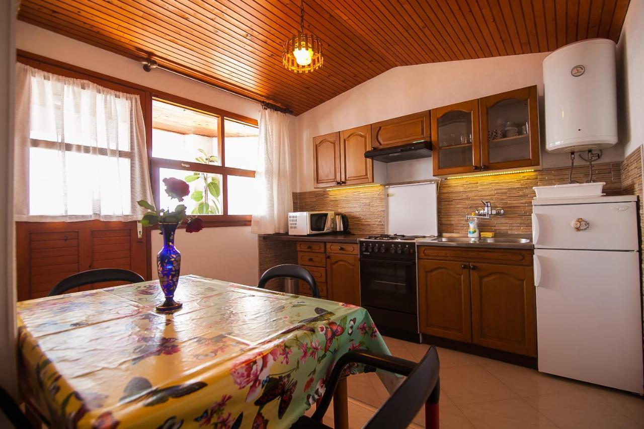 Anka Bol West Side Apartments Luaran gambar