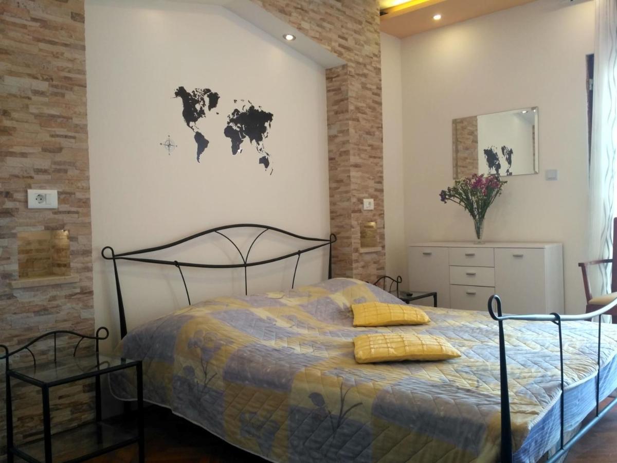 Anka Bol West Side Apartments Luaran gambar